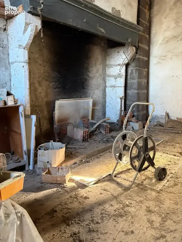 SAINTE COLOMBE EN BRUILHOIS, maison de village de 8 pièces dont 4 chambres - photo 15