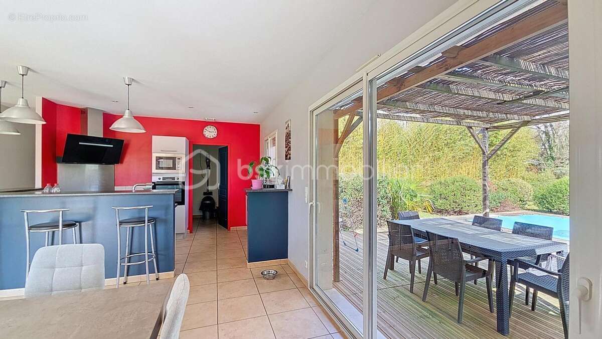 Maison plain-pied 125 m² avec piscine sur 2000 m² de terrain - photo 4