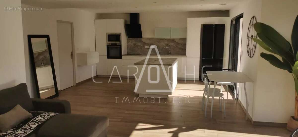 Maison à SAINT-GENIS-DES-FONTAINES