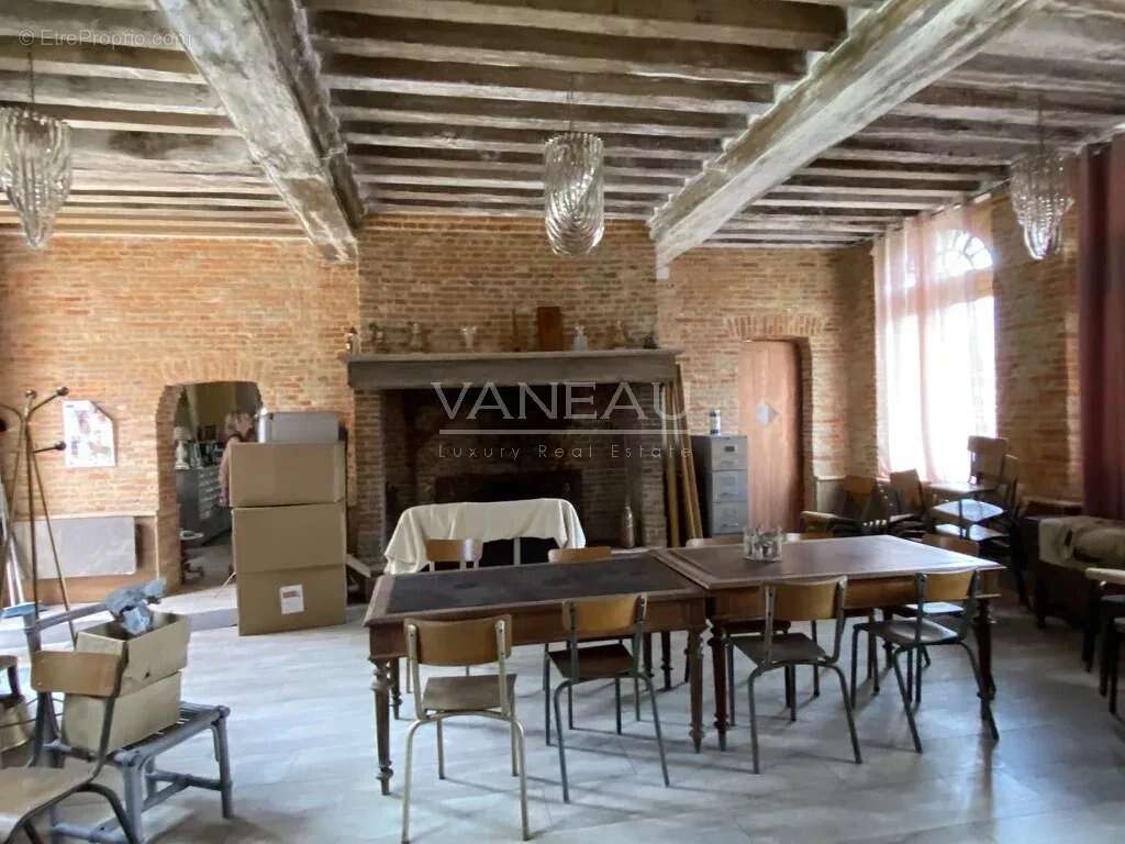 Maison à CHATELLERAULT