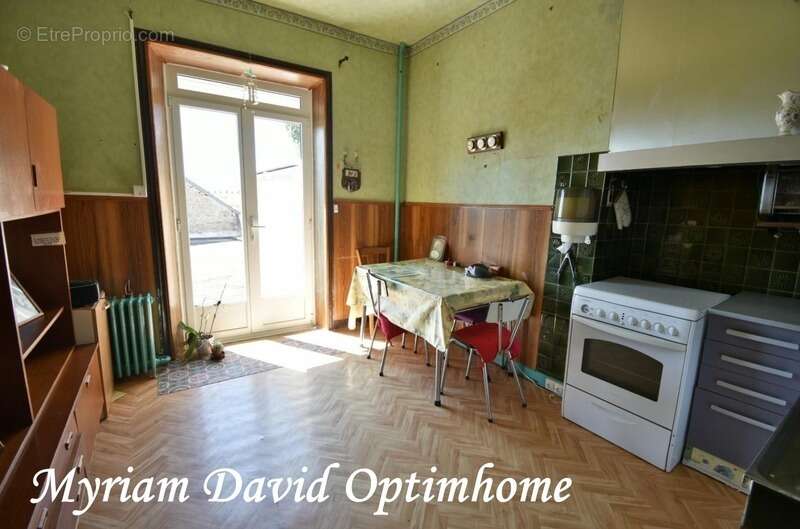 Appartement à ROSTRENEN