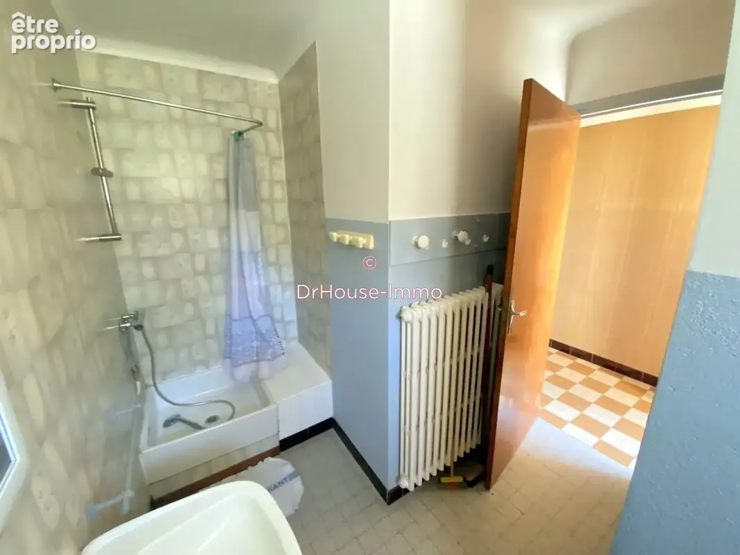 Maison 121 m² à Aubenas  - photo 8