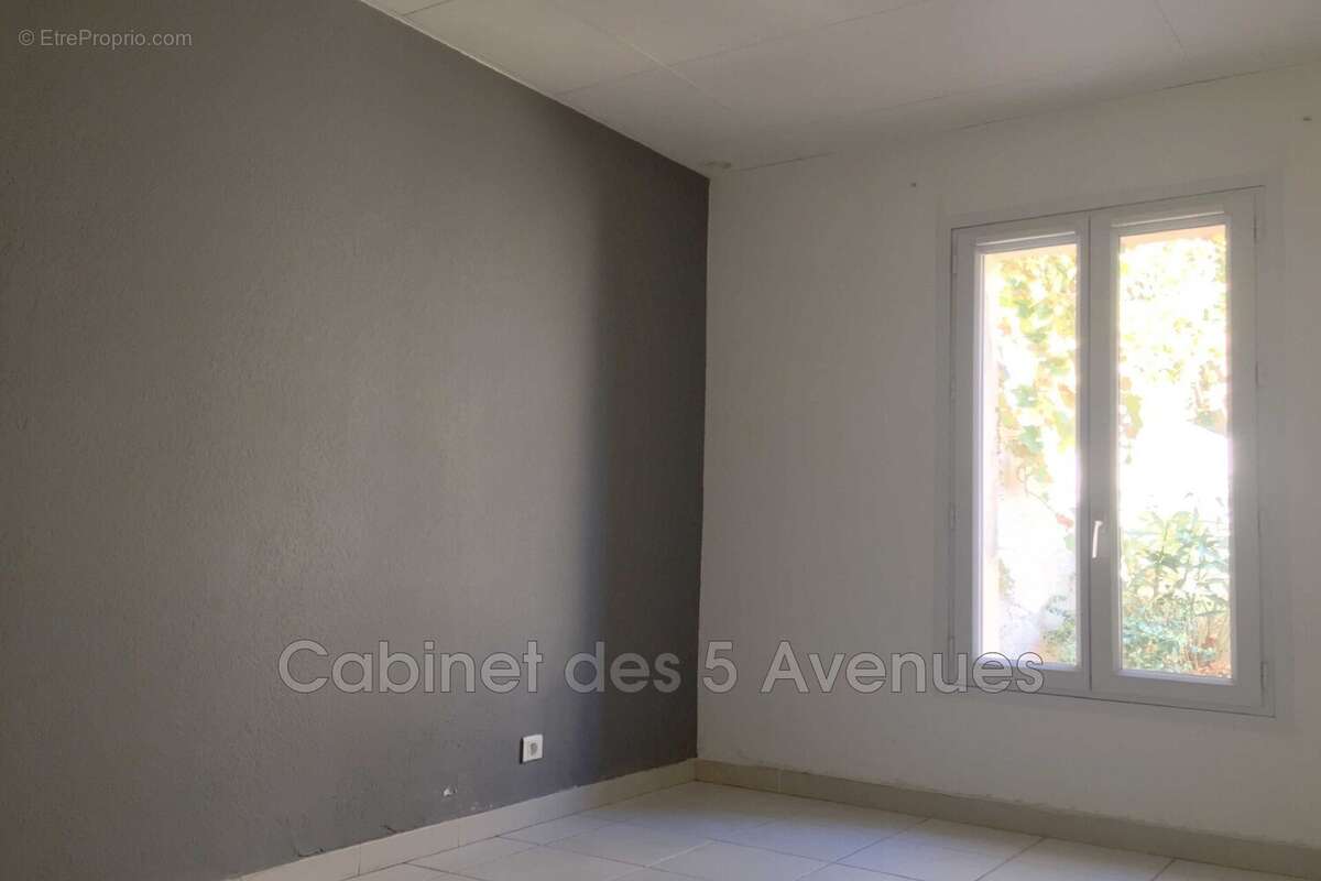 Maison 48 m² à Marseille-8e  - photo 9