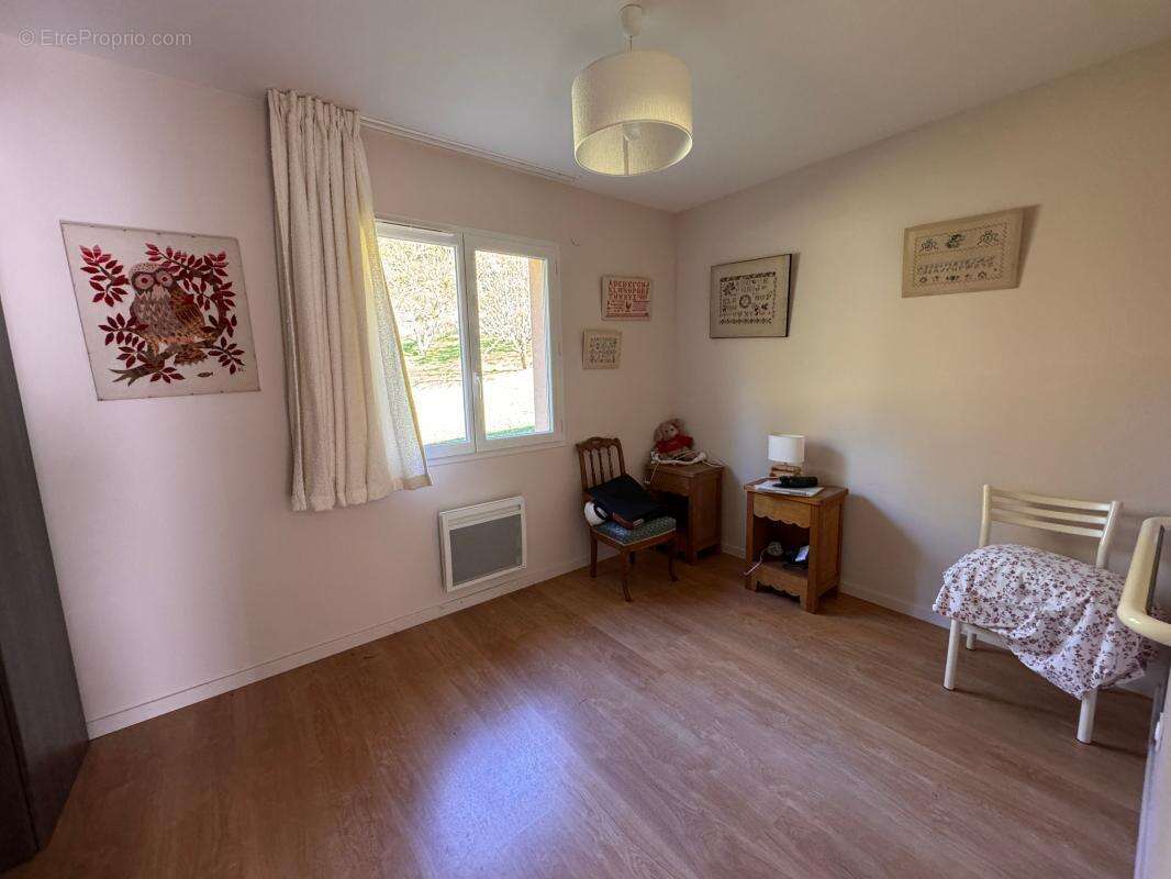 Maison à SICCIEU-SAINT-JULIEN-ET-CARISIEU