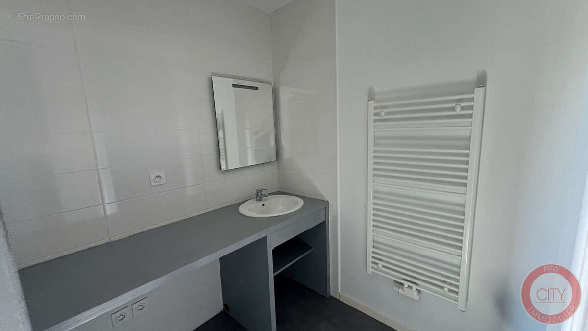 Appartement 59 m² à Bordeaux  - photo 8