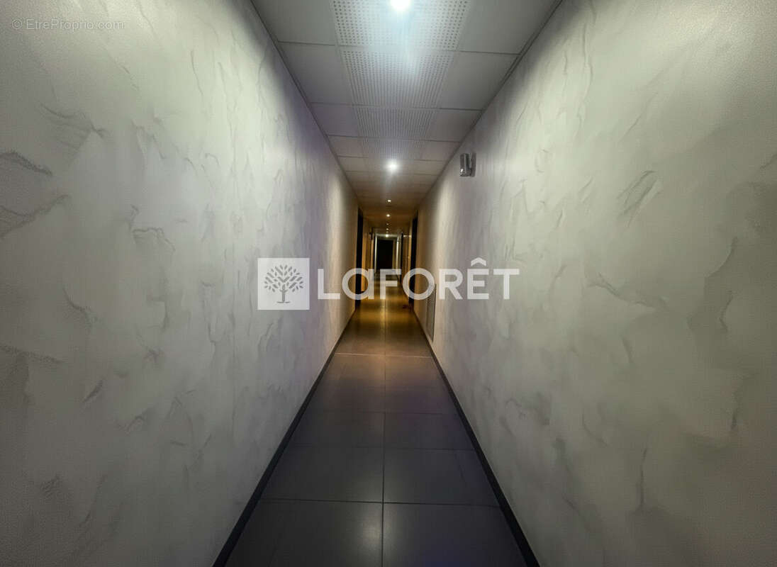 Appartement Toulon 3 pièce(s) 62 m2 - photo 7