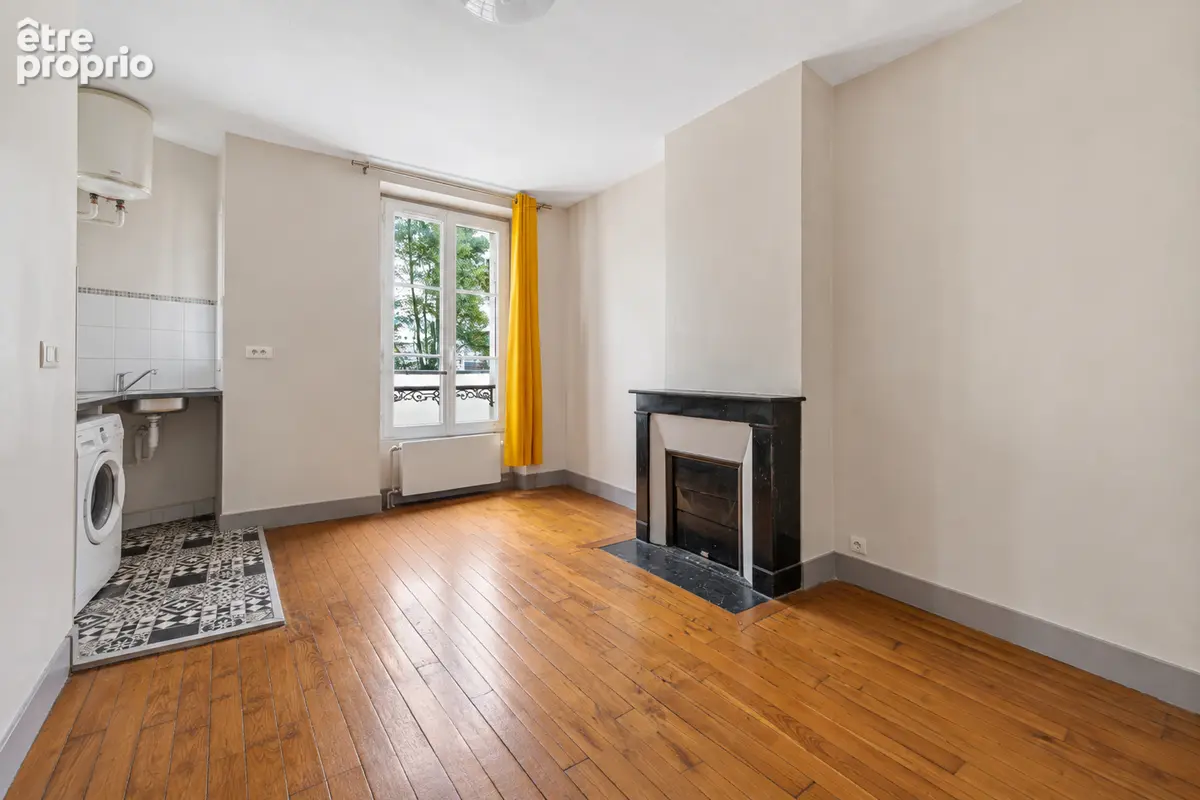Appartement à PARIS-14E