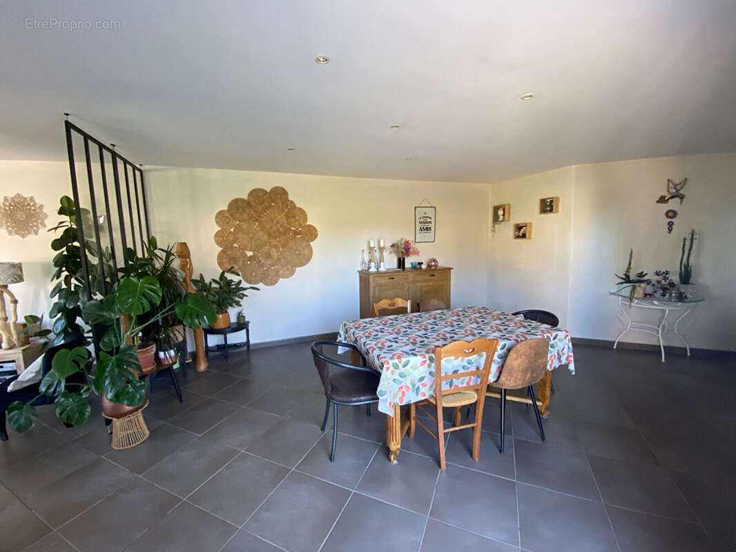 Grande maison, centre-ville de lamballe ! - photo 11