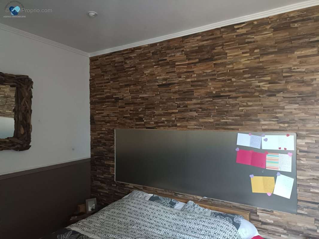 Commerce à CASTELNAU-D&#039;AUDE