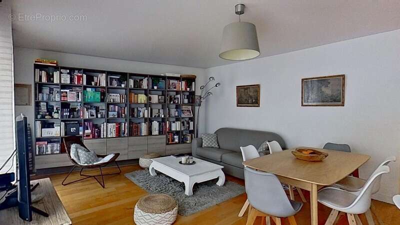 Appartement à MAISONS-ALFORT