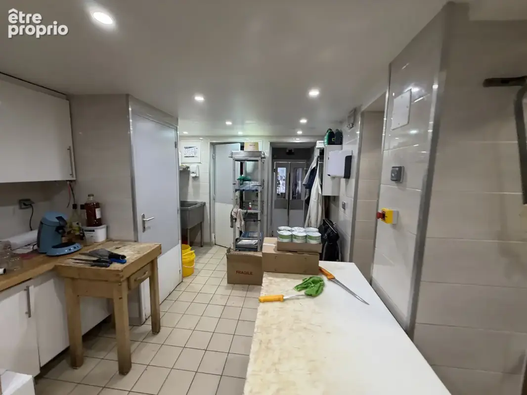 Fond de commerce BOUCHERIE-CHARCUTERIE-TRAITEUR secteur Aigueperse, 600000€ CA , vente 169900€ FAI - photo 6