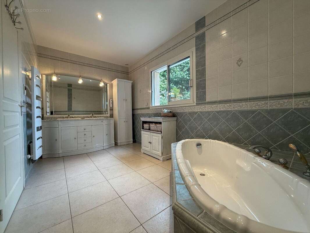 Maison avec studio indépendant, vue panoramique - photo 5