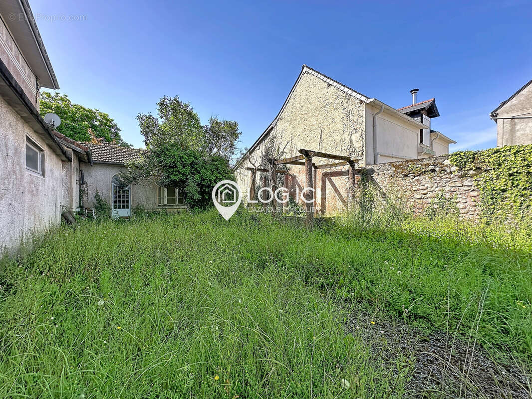 Maison à COARRAZE