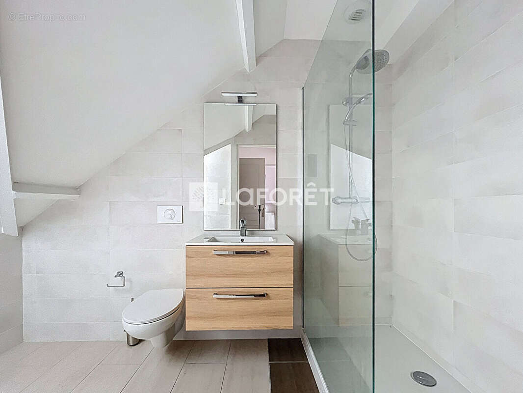 Appartement à FOSSES