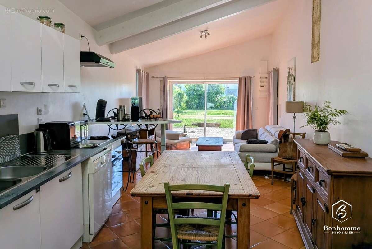 Maison à LANGOIRAN