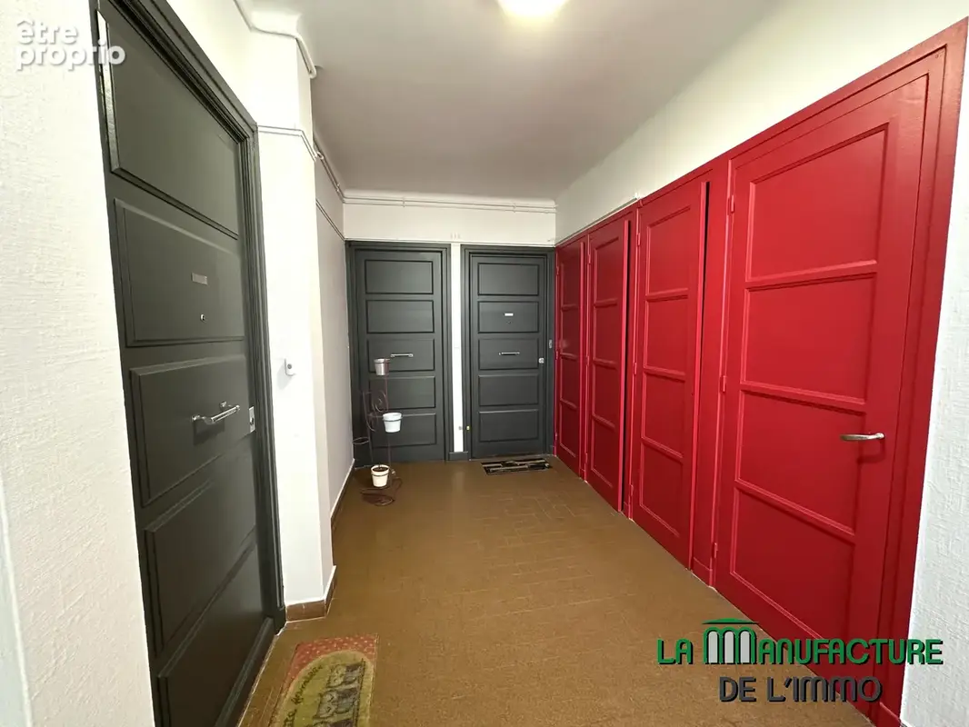 Appartement de type F6 de 140.14 m2 - 4 chambres - 2 balcons - cave - normes PMR / Saint-etienne Anatole Franc - photo 18