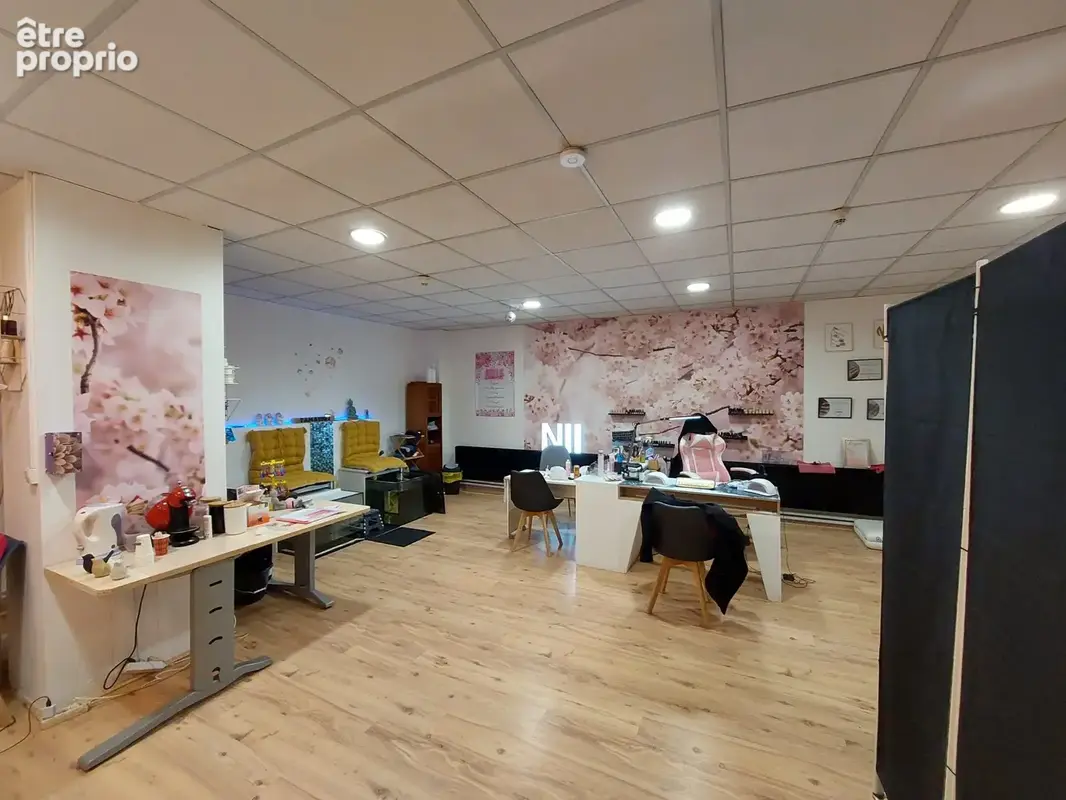 Commerce 57 m² à vendre à Saint-Etienne (42100) - photo 2