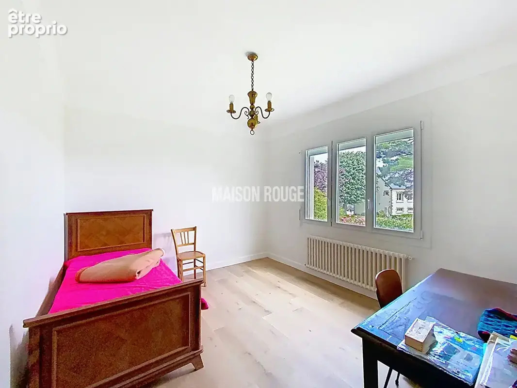 PAIMPOL Propriété : Maison + gîte  Centre ville à pied Aperçu MER - photo 8