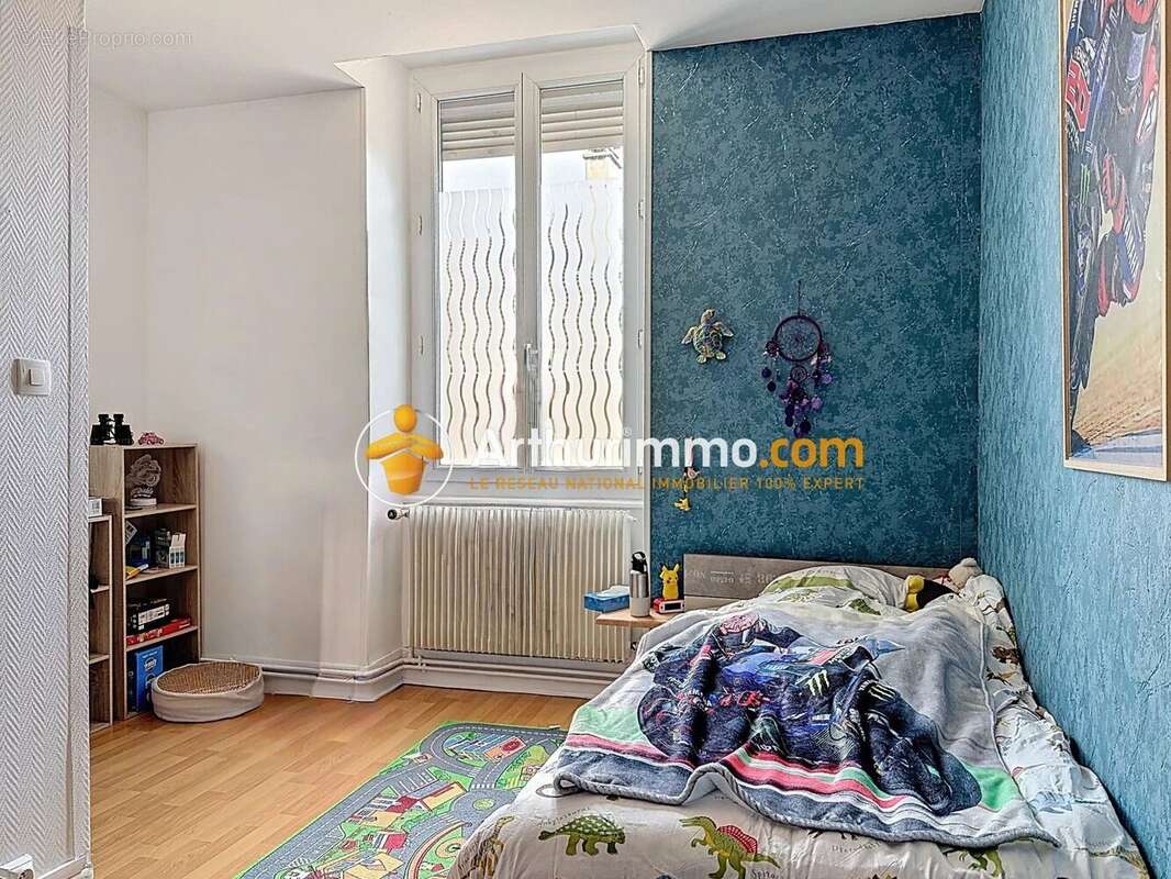 Appartement à BOURGOIN-JALLIEU