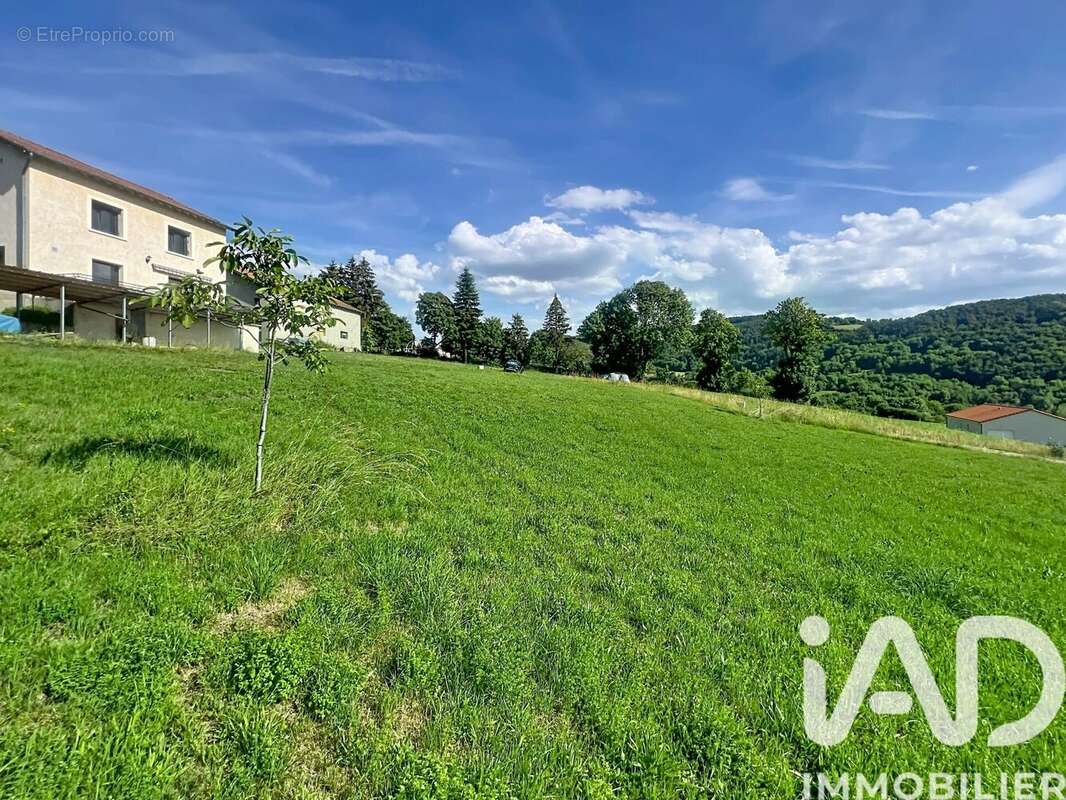 Terrain 852 m² à Le Monastier-Sur-Gazeille  - photo 4