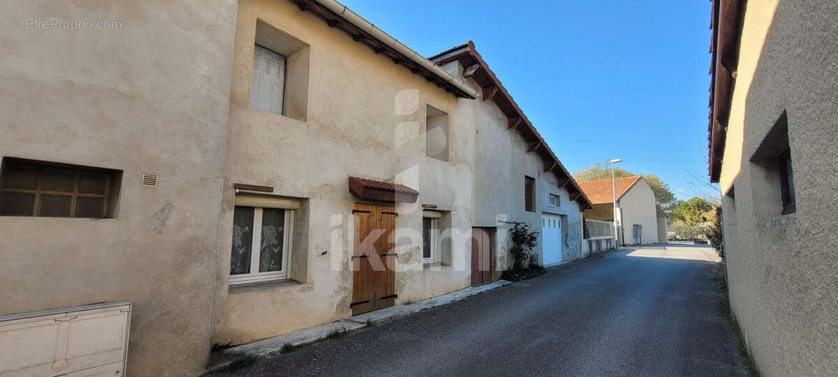 Maison de village 146 m2 - Montélier - photo 10