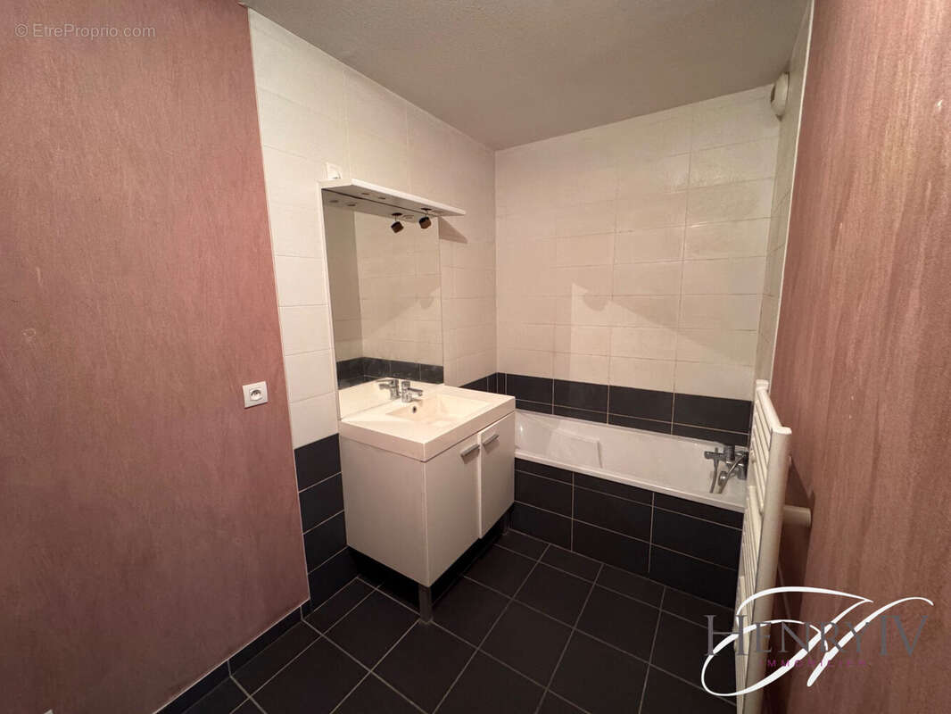 Appartement à GIERES