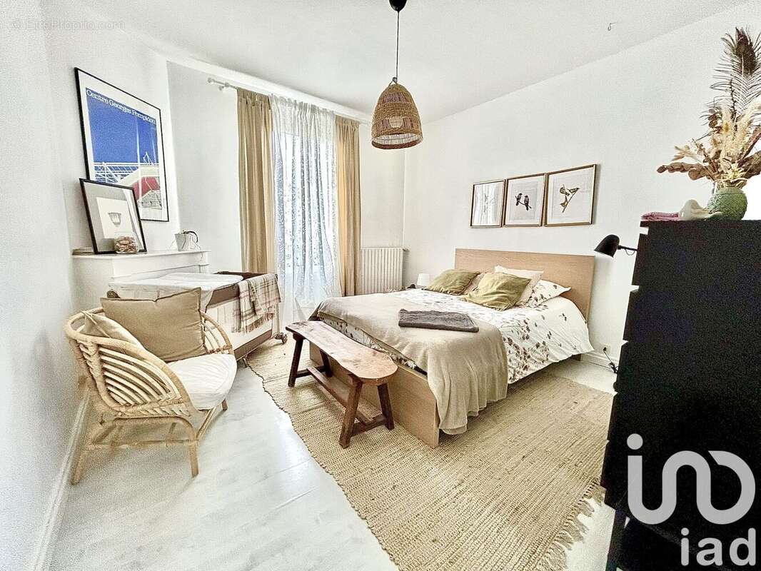 Photo 9 - Maison à VILLENEUVE-SUR-YONNE