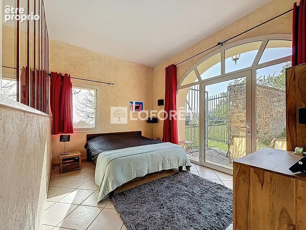 Maison familiale à vendre avec dépendances au coeur des vignes - 8 pièces 276 m² - photo 7