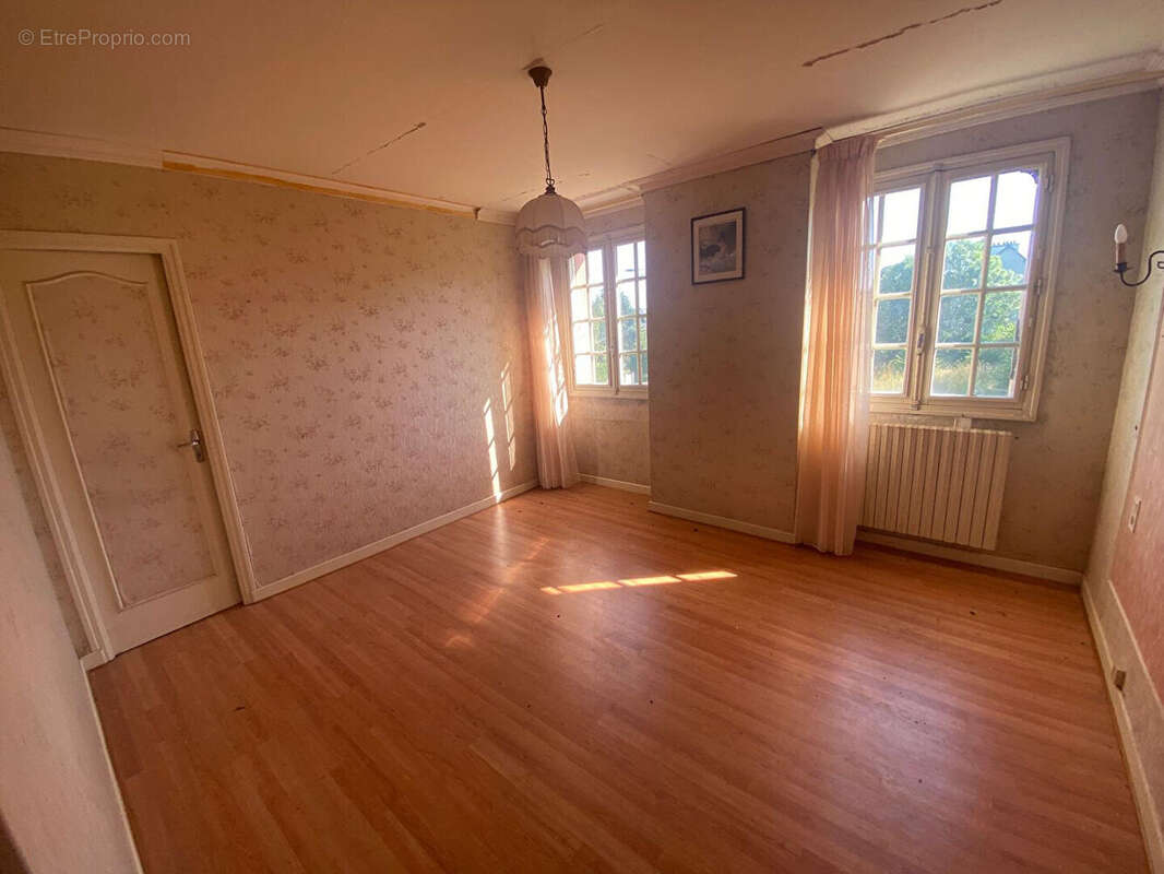 Maison à PLENEE-JUGON