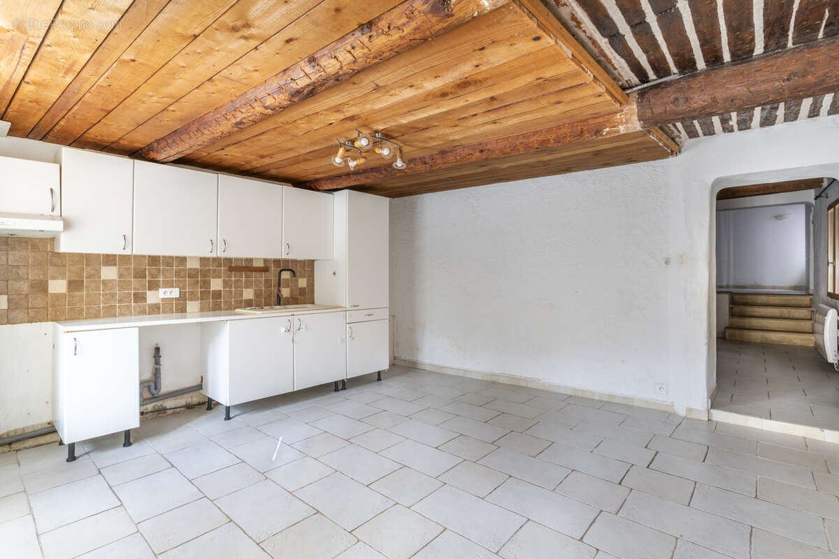 Maison à BOUC-BEL-AIR