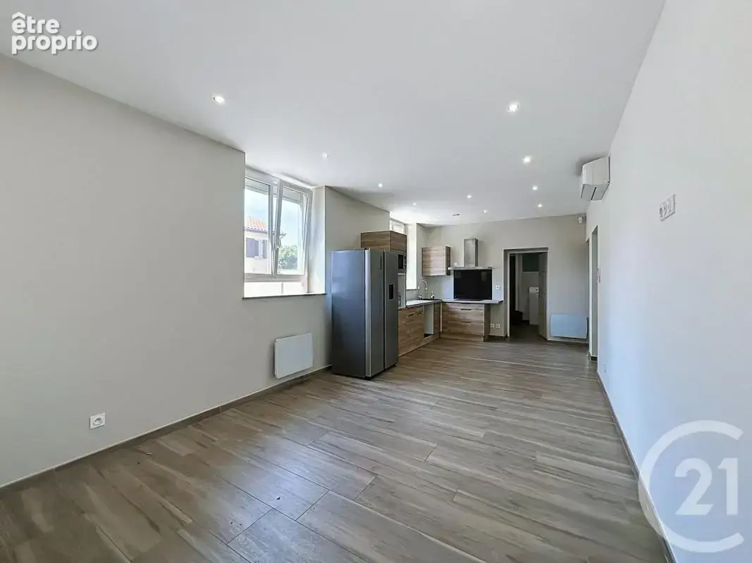 Maison 360 m² à Feyzin  - photo 6