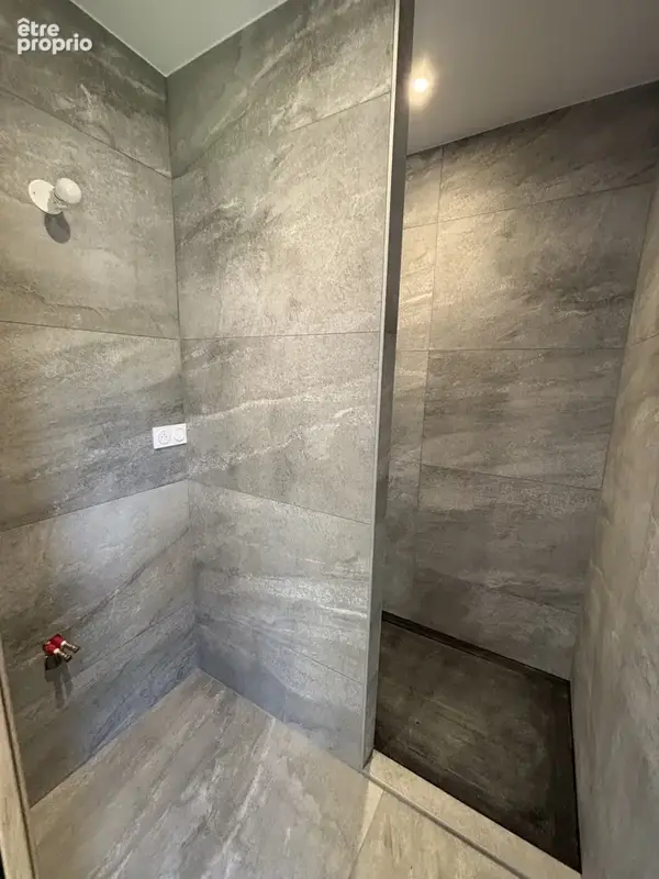 Chalet compose de 2 logements tres recents - photo 5
