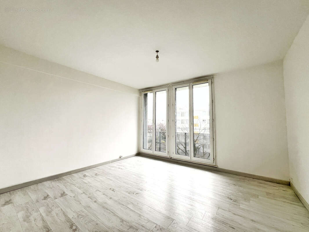 Appartement à SAINT-PRIEST