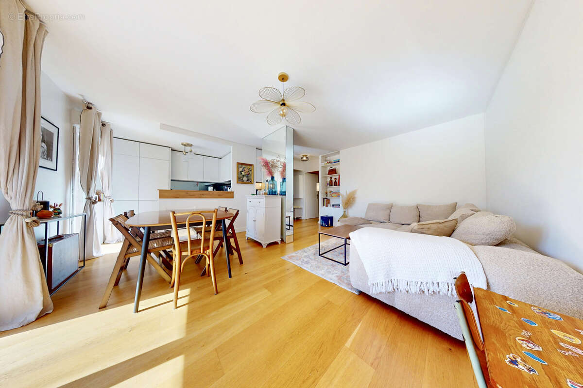 Appartement à ARGONAY