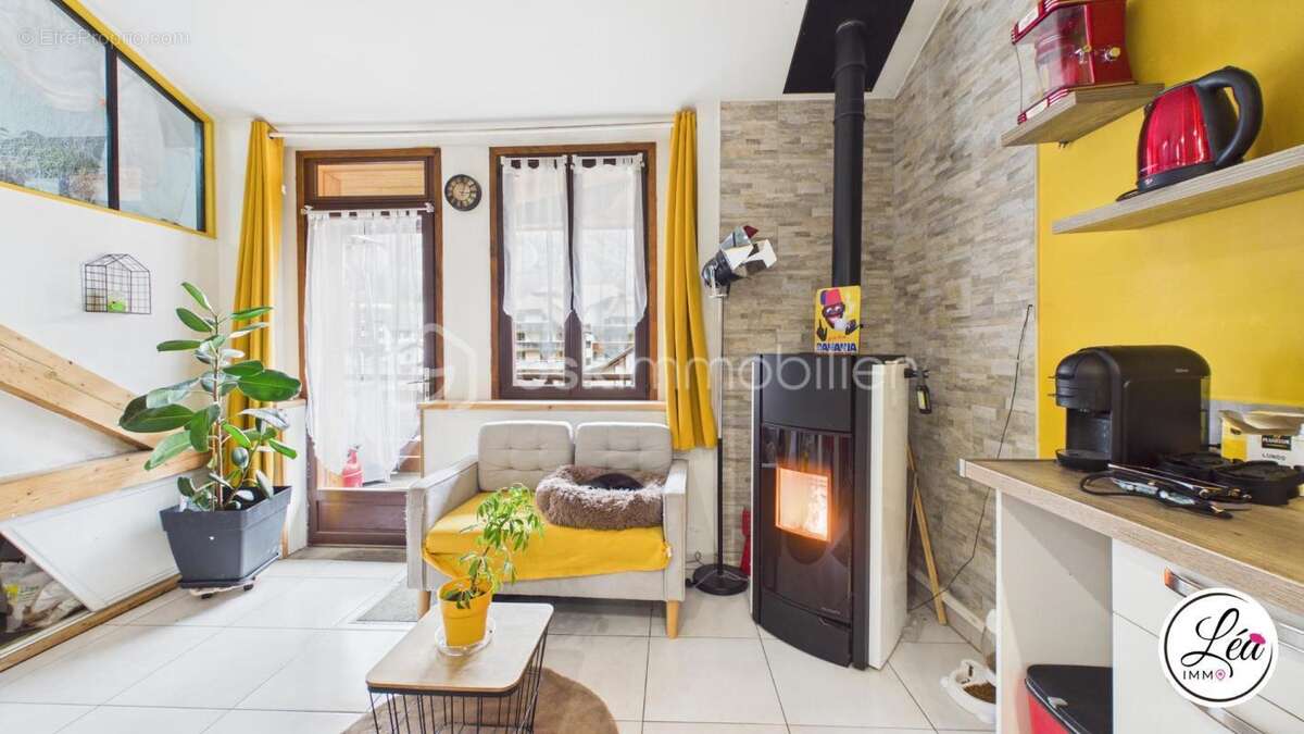 Appartement à SAINT-JEOIRE