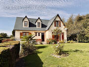 Maison à SAINT-JEAN-DES-BAISANTS