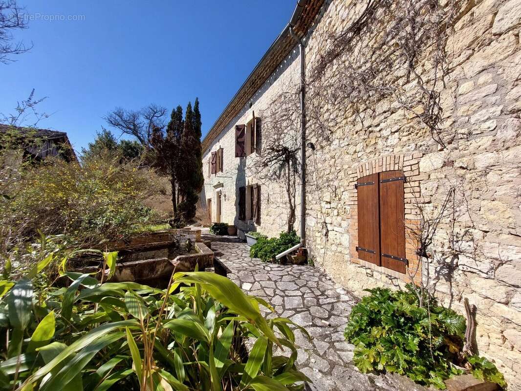 Maison à CORDES-SUR-CIEL