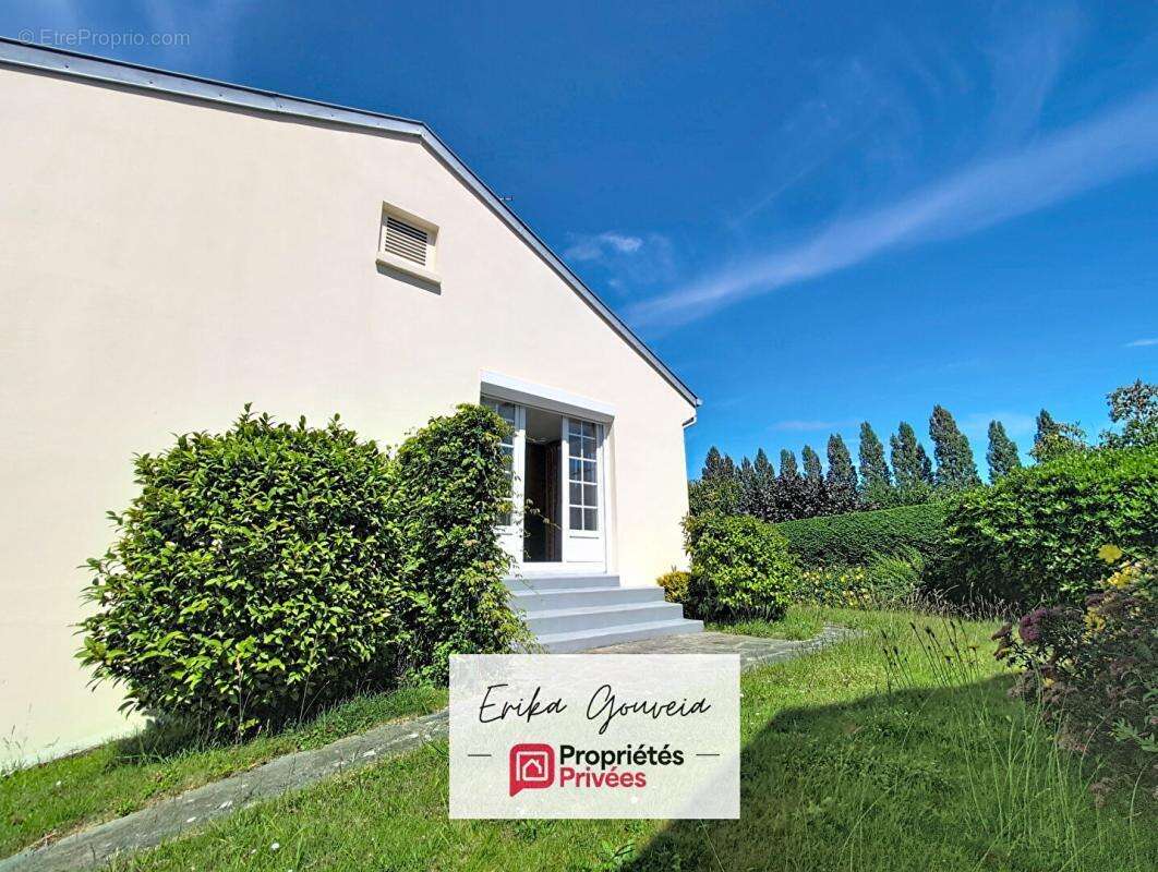 Le Havre Rouelles - Maison familiale avec jardin, garage, atelier et cave à vin - photo 3