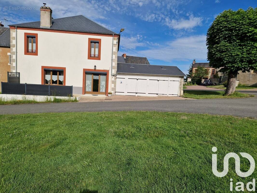 Photo 1 - Maison à SAINT-MAURICE-PRES-PIONSAT