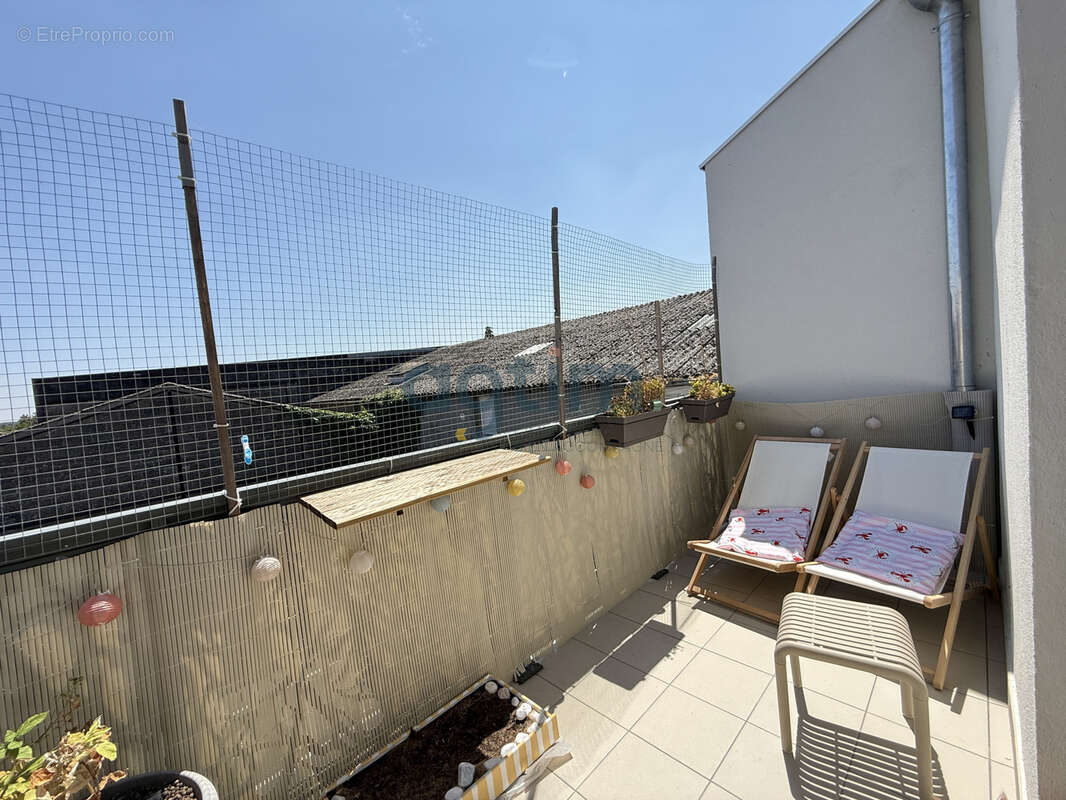 MONTAIGU   Centre-ville - 1 chambre - Balcon - photo 7
