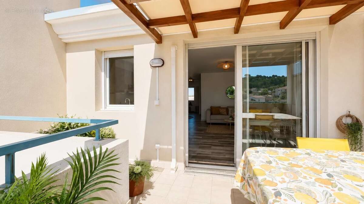 Hyères, T3 standing, terrasse, parking et garage, au calme - photo 16
