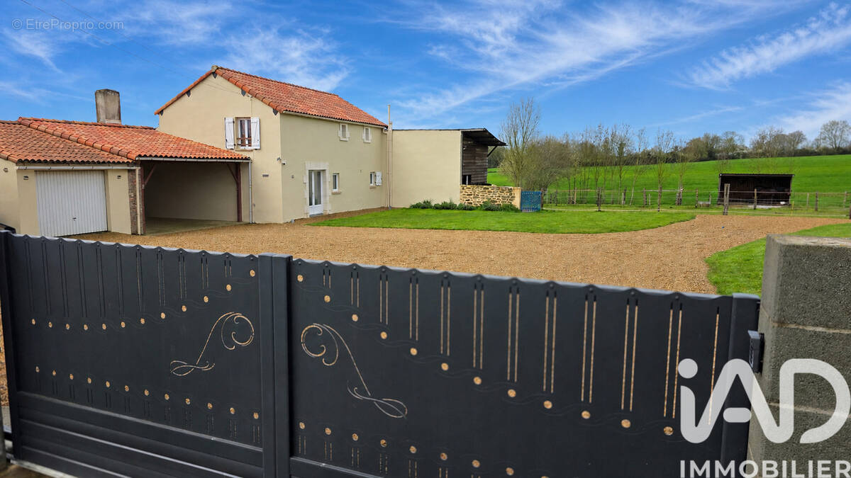 Photo 1 - Maison à PUY-DE-SERRE