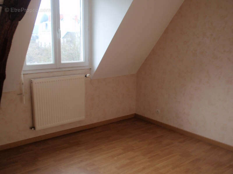 GRAND APPARTEMENT  au 3ème  avec ascenseur ... - photo 10