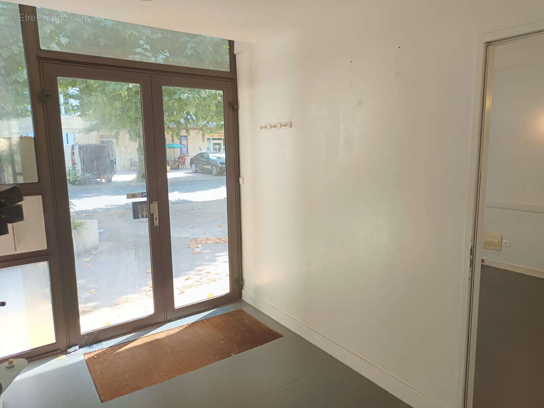 Maison 78 m² à Sainte-Terre  - photo 2