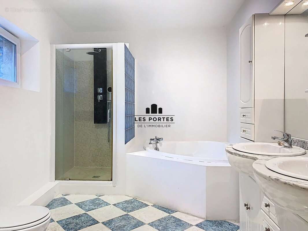 Maison à MALESHERBES