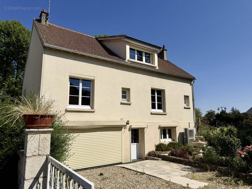 Maison à SENONCHES