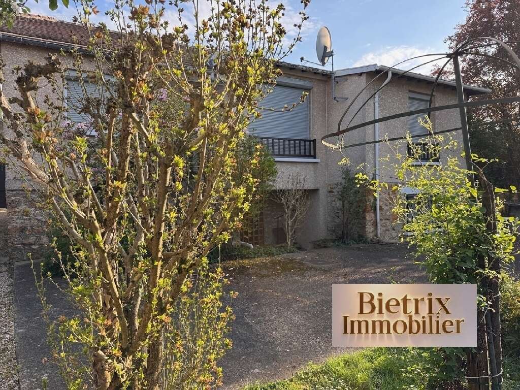 Maison à L&#039;ISLE-ADAM