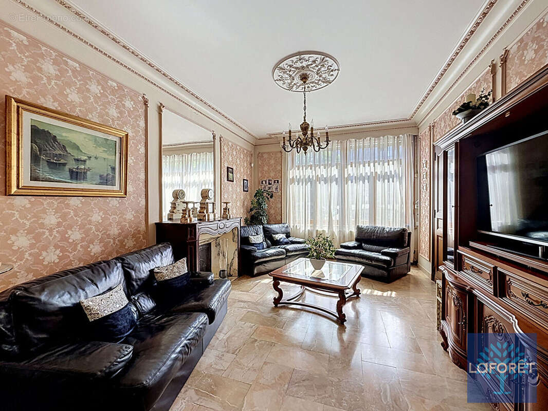 Valenciennes Quartier Acacias / Vauban Maison bourgeoise - photo 3