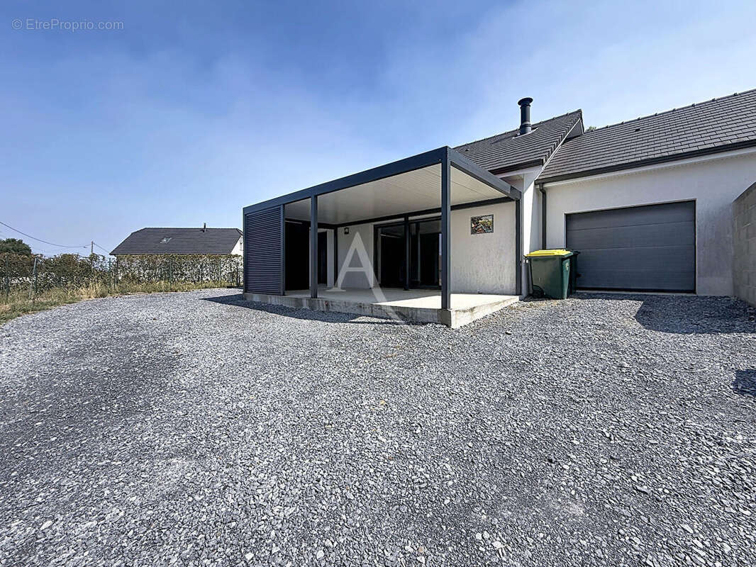 Cescau Maison mitoyenne par garage / 3 chambres / Garage - photo 2