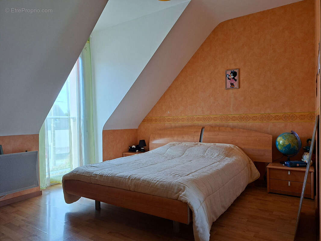 Maison Coesmes 5 pièce(s) 119 m² - 4 chambres - terrain 1195m² - photo 11